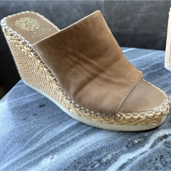 Vince Camuto Brissia Wedge Platforms Sandals Mules Tortilla Leather 8.5 shoes - Picture 13 of 15